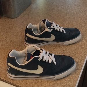 Men’s Nike delta force shoes